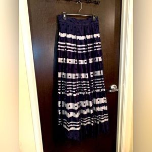 Brand New With Tags Eliza J Ballgown Skirt Size 8